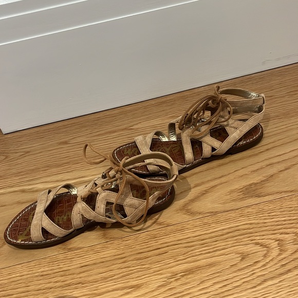 Sam Edelman gladiator sandals size 6. Beige - Picture 3 of 4